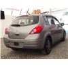 Image 11 : B4 --  2009 NISSAN VERSA S , Silver, 200416 KM