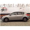 Image 16 : B4 --  2009 NISSAN VERSA S , Silver, 200416 KM