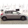 Image 8 : B4 --  2009 NISSAN VERSA S , Silver, 200416 KM