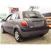 Image 14 : E3 --  2008 KIA RIO 5 SX, Grey, 186477 KM