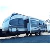 Image 1 : 0A --  2016 SPRINGDALE BY KEYSTONE APRX 32FT LONG TRAVEL TRAILER