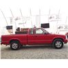 Image 8 : H6 --  2001 GMC SONOMA 4X4, Red, 157624 MILES