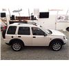 Image 11 : A2 --  2004 LAND ROVER FREELANDER SE AWD, White, 112 033 KM's "NO RESERVE"