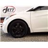 Image 26 : E3 --  2013 HYUNDAI ELANTRA GLS, White, 207080 KM