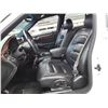 Image 59 : B3 --  2002 CADILLAC DEVILLE, White, 188304 KM