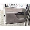 Image 61 : F1 --  1992 GMC SIERRA 1500 EXT CAB 4X2, White, 244316 KM
