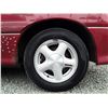 Image 24 : A1 --  1991 ISUZU IMPULSE, Red, 269869 KM  "NO RESERVE"