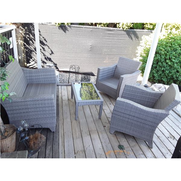 Grey wicker style patio set 4 pieces