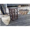 Image 3 : Clay vase with flowers, small side table & metal plant stand