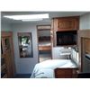 Image 68 : 0B --  2002 CITATION FIFTH WHEEL APROX 26'