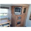 Image 81 : 0B --  2002 CITATION FIFTH WHEEL APROX 26'