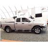Image 10 : G2 --  2017 DODGE RAM 1500 ST EXT CAB 4X4, Grey, 116480 KM