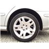 Image 26 : D3 --  2004 MERCEDES E320, Green, 214716 KM