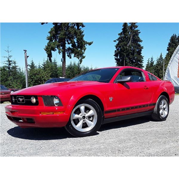 D4 --  2009 FORD MUSTANG, Red, 126724 KM's