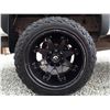Image 42 : F3 --  2002 CHEVROLET SILVERADO 2500 HD CREW CAB 4X4, White, 456296 KM