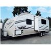 Image 23 : 0E --  2014 SKYLINE LAYTON JOEY TRAVEL TRAILER APRX 29'