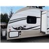 Image 24 : 0E --  2014 SKYLINE LAYTON JOEY TRAVEL TRAILER APRX 29'