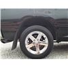 Image 41 : G5 --  2010 DODGE RAM 1500 CREW CAB 4X4, Black, 192028 KM