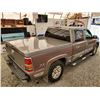 Image 17 : G4 --  2006 GMC NEW SIERRA 1500 4X4 CREW CAB, , 231 592 KM
