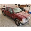 Image 13 : F6 --  2004 FORD F350 SRW SUPER DUTY 4X4 CREW CAB, Red, 207 812 KM