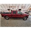 Image 16 : F6 --  2004 FORD F350 SRW SUPER DUTY 4X4 CREW CAB, Red, 207 812 KM