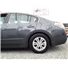 Image 26 : C1 --  2010 NISSAN ALTIMA, Grey, 220 246 KM