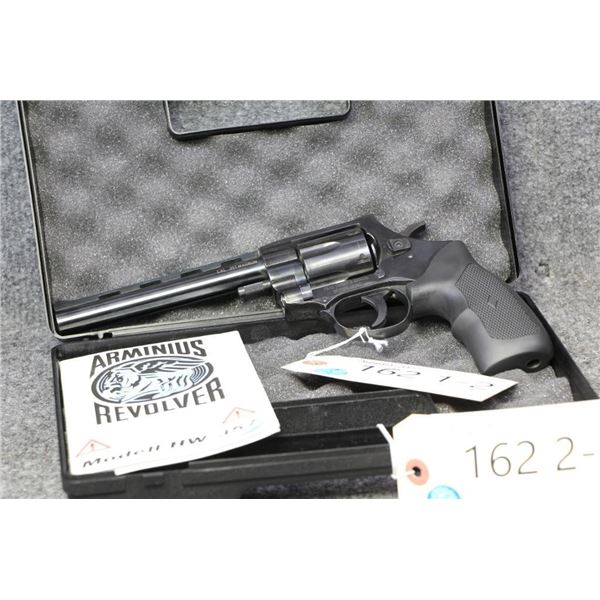 RESTRICTED. Arminus Revolver HW 357