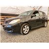 Image 3 : A2 --  2005 TOYOTA COROLLA MATRIX XR, Blue, 232 894 KM  "NO RESERVE"