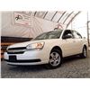 Image 2 : A5 --  2005 CHEVROLET MALIBU, White, 88 474 KM "NO RESERVE"