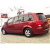 Image 19 : D2 --  2011 DODGE GRAND CARAVAN EXPRESS, Red, 144 583 KM