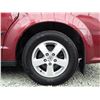 Image 23 : D2 --  2011 DODGE GRAND CARAVAN EXPRESS, Red, 144 583 KM