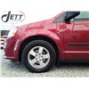 Image 27 : D2 --  2011 DODGE GRAND CARAVAN EXPRESS, Red, 144 583 KM