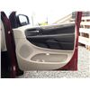 Image 47 : D2 --  2011 DODGE GRAND CARAVAN EXPRESS, Red, 144 583 KM
