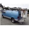 Image 19 : 0A  --  2001 FORD ECONOLINE E350 SUPER DUTY VAN BUCKET LIFT, Blue, 264 737 KM