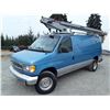 Image 3 : 0A  --  2001 FORD ECONOLINE E350 SUPER DUTY VAN BUCKET LIFT, Blue, 264 737 KM