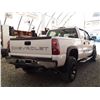 Image 16 : A7 --  2003 CHEVROLET SILVERADO 2500 HD CREW CAB 4X4, White, 362948 KM