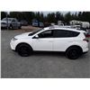 Image 25 : A9--  2017 TOYOTA RAV-4 AWD, White, 281 686 KM "NO RESERVE"