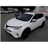 Image 4 : A9--  2017 TOYOTA RAV-4 AWD, White, 281 686 KM "NO RESERVE"