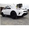 Image 8 : A9--  2017 TOYOTA RAV-4 AWD, White, 281 686 KM "NO RESERVE"