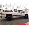 Image 13 : F3 --  2002 CHEVROLET SILVERADO 2500 HD CREW CAB 4X4, White, 456296 KM