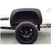 Image 27 : F3 --  2002 CHEVROLET SILVERADO 2500 HD CREW CAB 4X4, White, 456296 KM