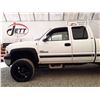 Image 30 : F3 --  2002 CHEVROLET SILVERADO 2500 HD CREW CAB 4X4, White, 456296 KM