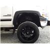 Image 36 : F3 --  2002 CHEVROLET SILVERADO 2500 HD CREW CAB 4X4, White, 456296 KM