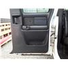 Image 59 : F3 --  2002 CHEVROLET SILVERADO 2500 HD CREW CAB 4X4, White, 456296 KM