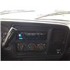 Image 81 : F3 --  2002 CHEVROLET SILVERADO 2500 HD CREW CAB 4X4, White, 456296 KM