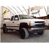Image 9 : F3 --  2002 CHEVROLET SILVERADO 2500 HD CREW CAB 4X4, White, 456296 KM