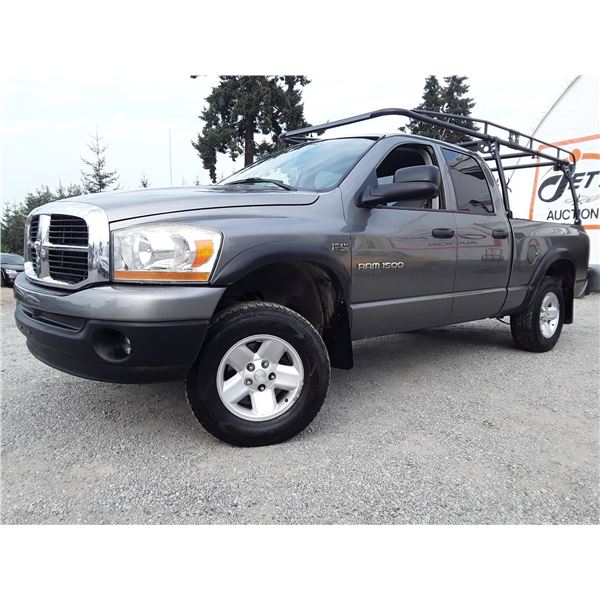 G3 --  2006 DODGE RAM 1500 ST 4X4 , Grey, 301 849 KM