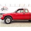 Image 21 : D1 --  2001 GMC SONOMA 4X4, Red, 157624 MILES