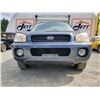 Image 5 : A12 --  2004 HYUNDAI SANTA FE AWD, Blue, 229323 KM
