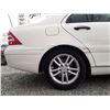 Image 35 : A3 --  2004 MERCEDES C240 4MATIC AWD, White, 124689 KM   "NO RESERVE"